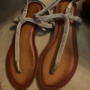 Women’s sandals
